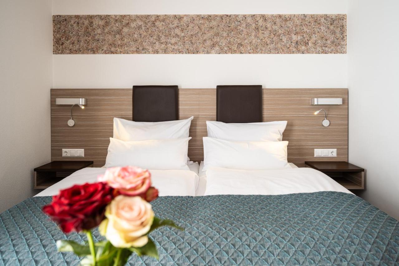 Hotel Drei Rosen Moosburg an der Isar المظهر الخارجي الصورة